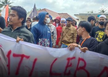 Demo Jalan Rusak di Kecamatan Wanasalam / Foto Masa Aksi - hipotesa.id